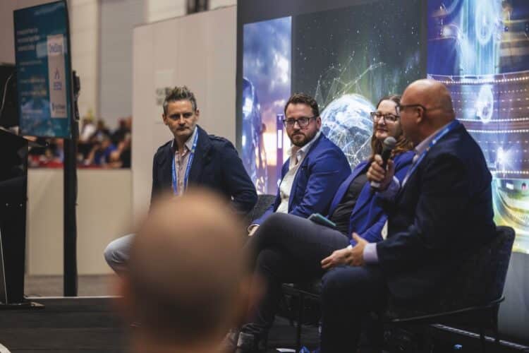 Panel speakers discuss technology and operations during a Bulk panel.