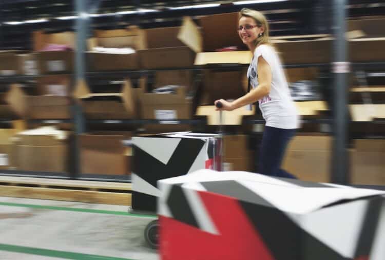 Vanderlande examines how modular, software-led warehouse design is helping fashion supply chains scale and adapt.