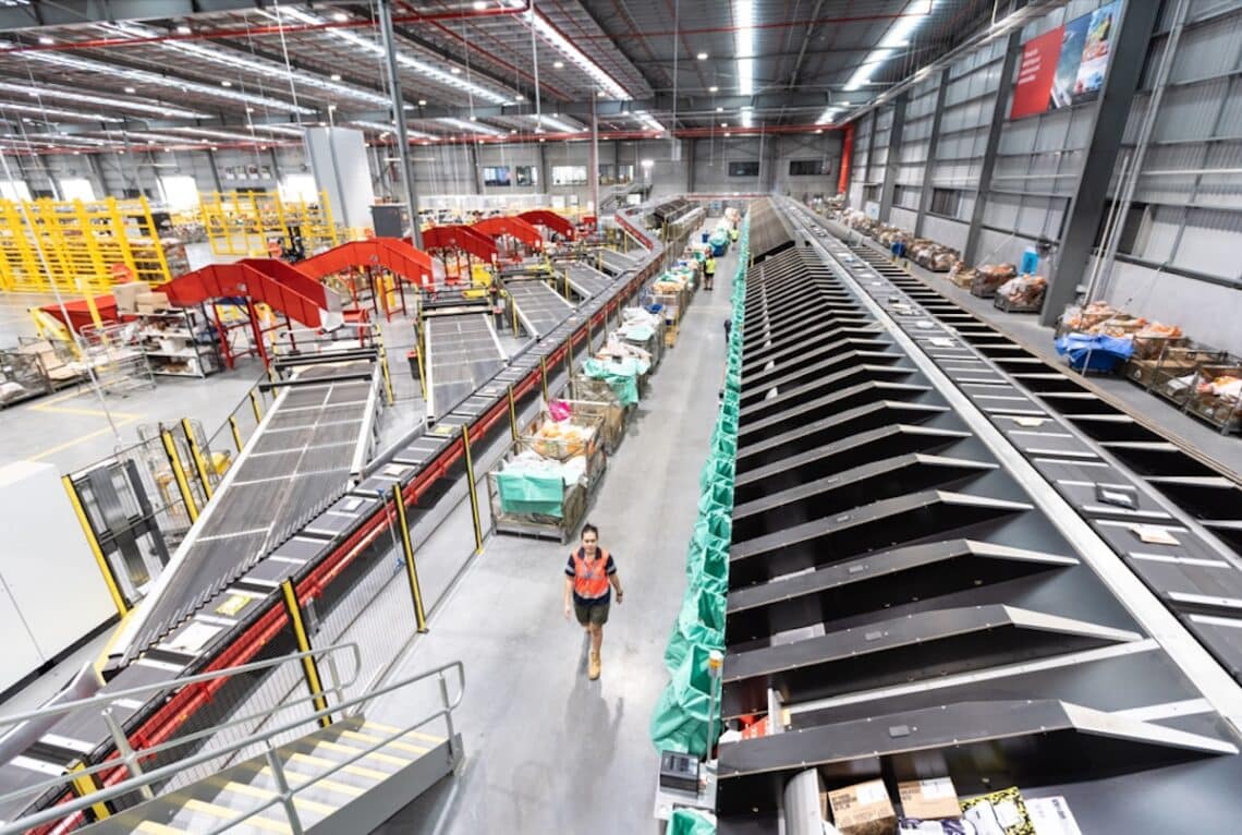 Ari Parcel Australia Post opens largest air parcel hub in Brisbane - MHD