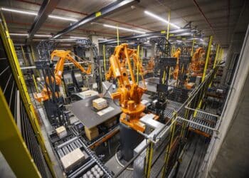 Food retailers across Australia and New Zealand are operating in an increasingly demanding environment. Labour shortages, rising operating costs, growing SKU counts and changing consumer expectations continue to place pressure on supply chains.