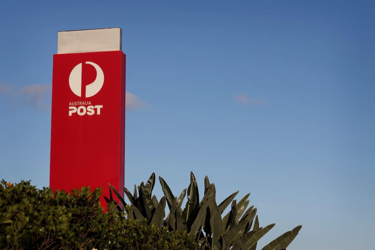 Australia Post recruits 3,500 workers for Christmas peak - MHD
