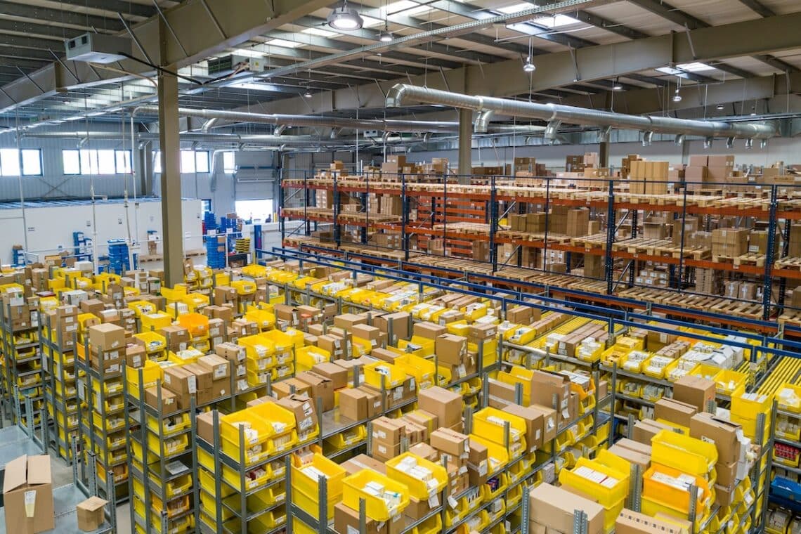 Parcel Unit The challenge of irregular parcels in distribution centres - MHD
